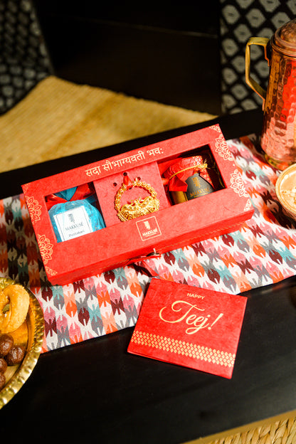 Makkusé Mini Teej Gift Box  with Sirbindi ( Regular )