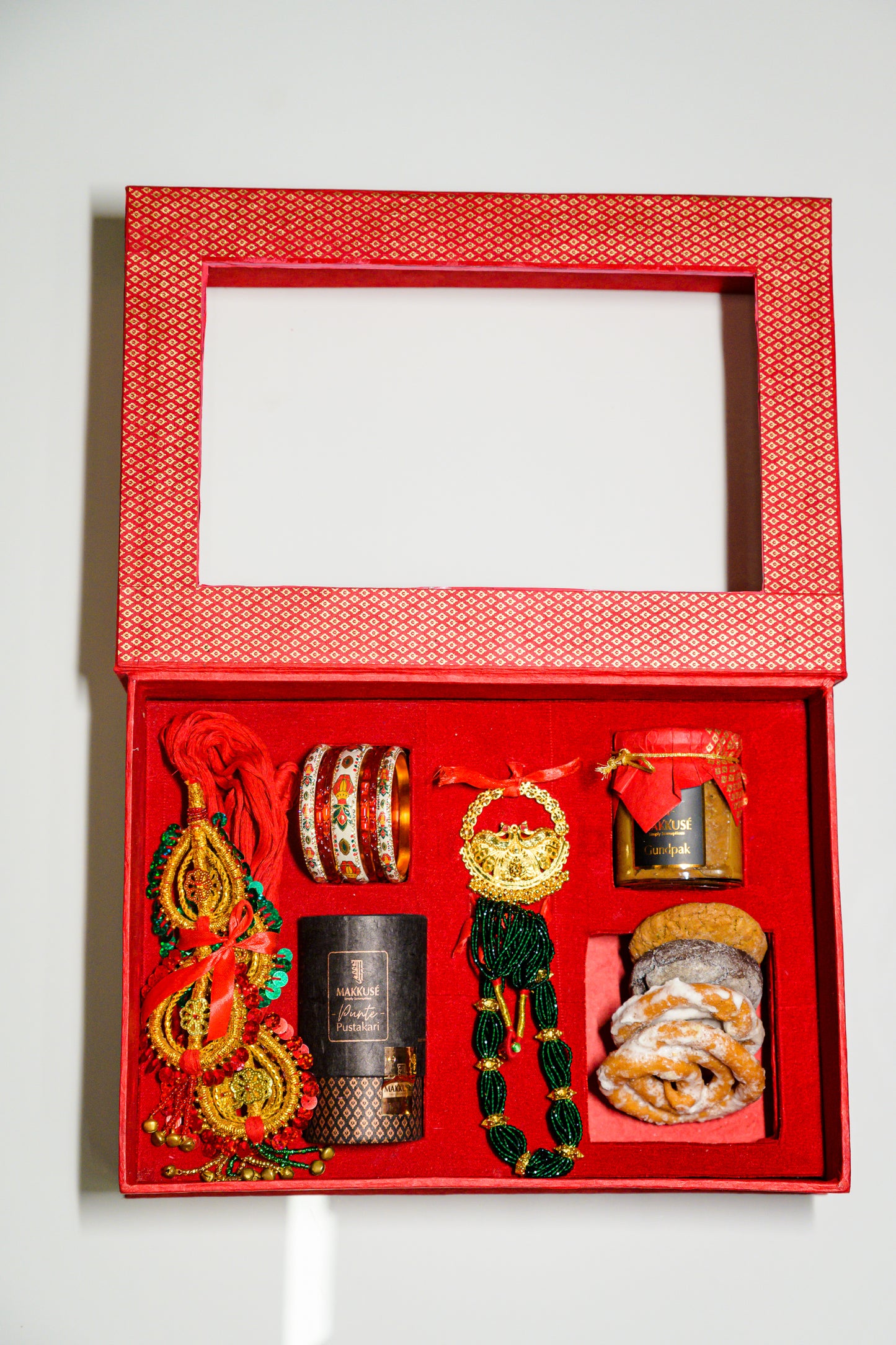 Makkusé Grand Teej Box (Regular)