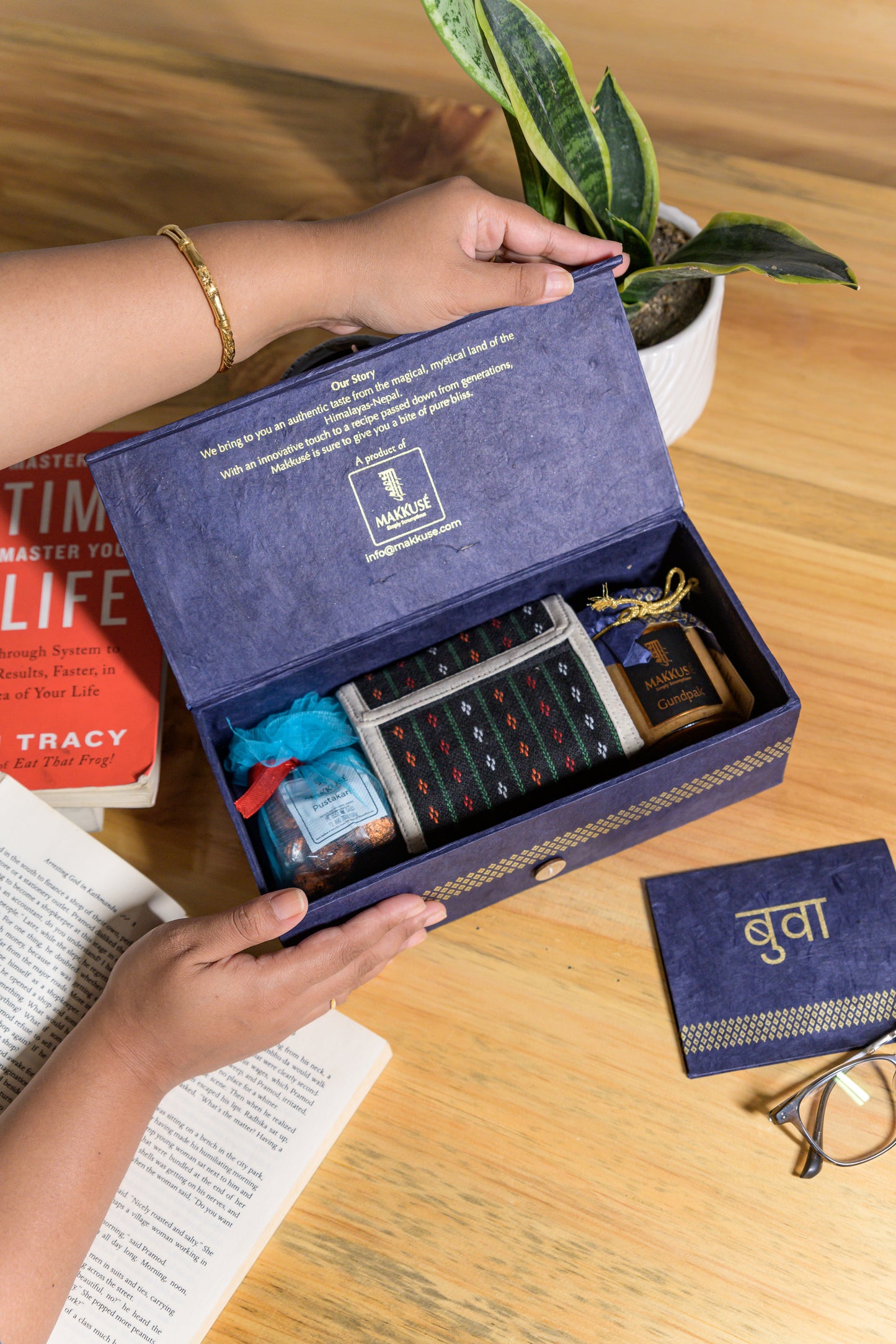 Makkusé Mini Father’s Day Gift Box - with Wallet (No Added Sugar)