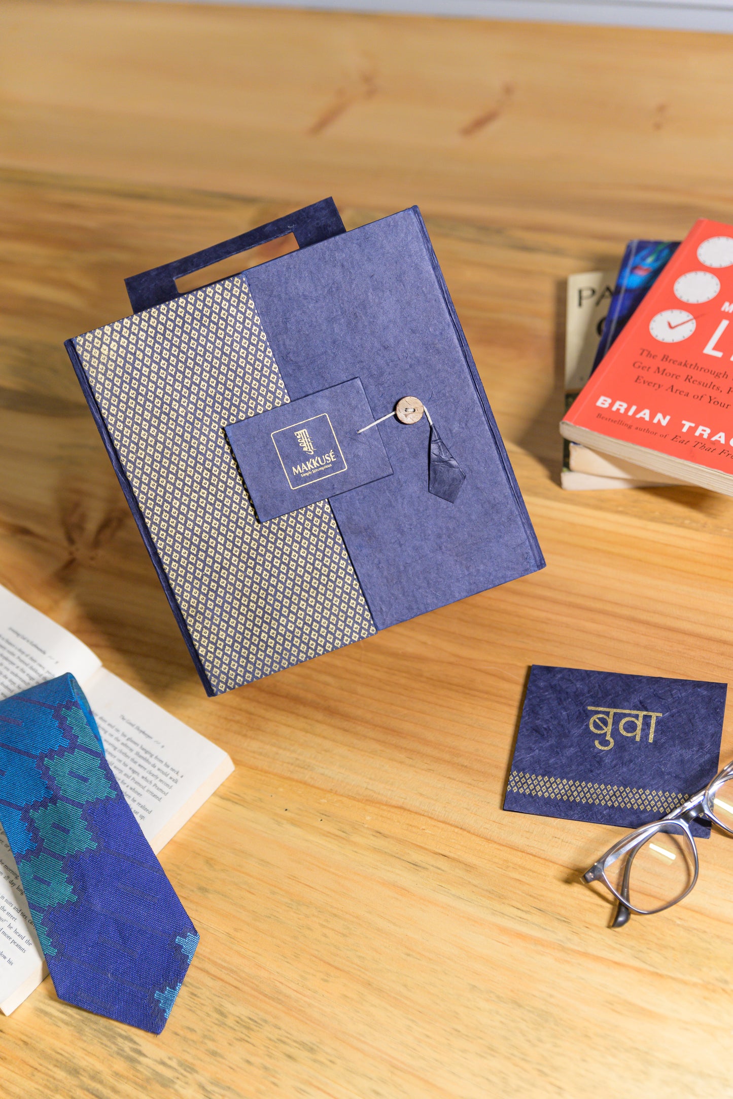 Makkusé Small Father’s Day Gift Box - with Dhaka Topi (No added sugar)