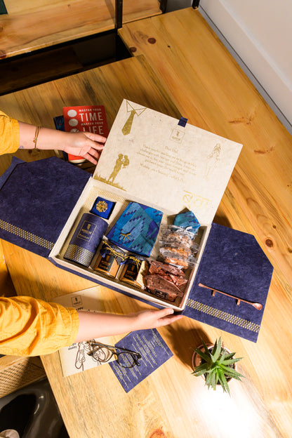 Makkusé Ultimate Father’s Day Gift Box - with Dhaka Topi (No added Sugar)