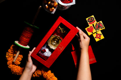Mini Dashain Gift Box (with Akhanda Diyo)