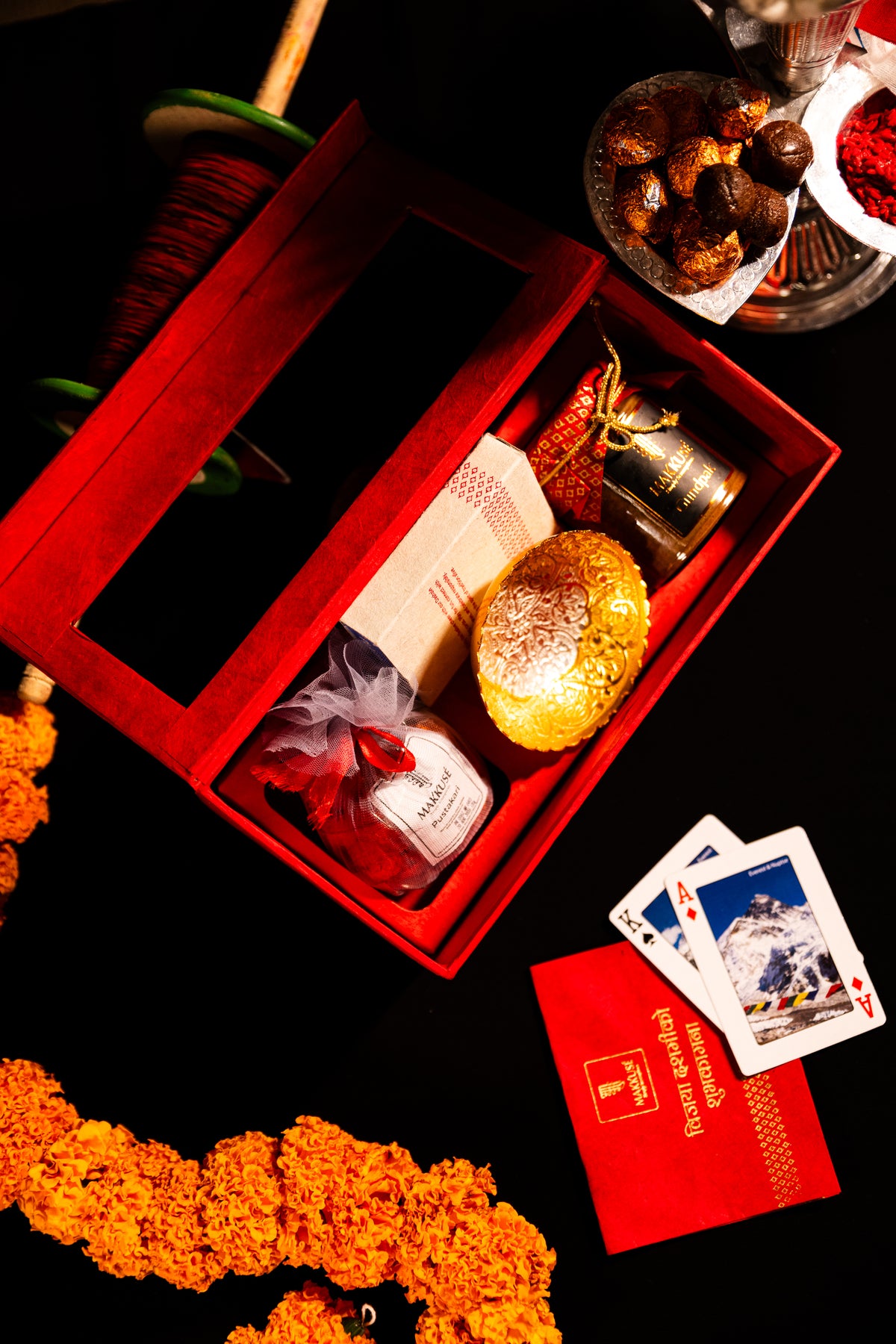 Mini Dashain Gift Box (with Tikadani)