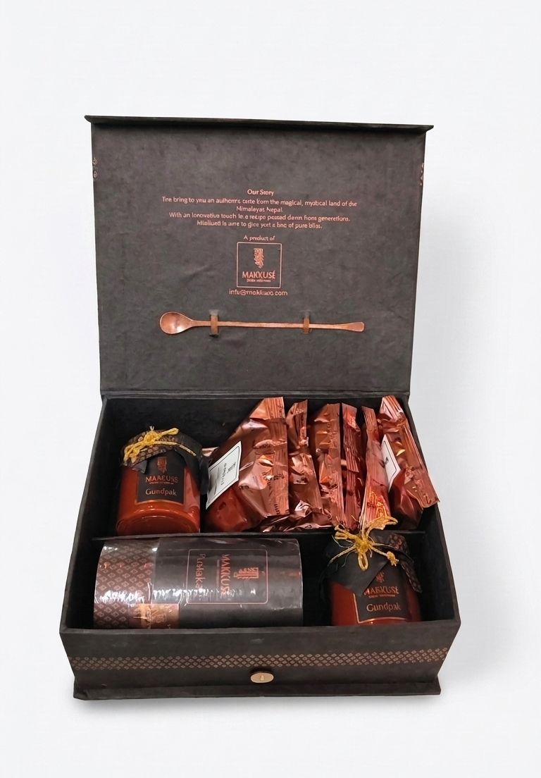 Makkusé Ultimate Luxury Gift Box