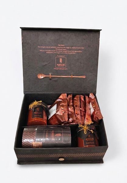 Makkusé Ultimate Luxury Gift Box