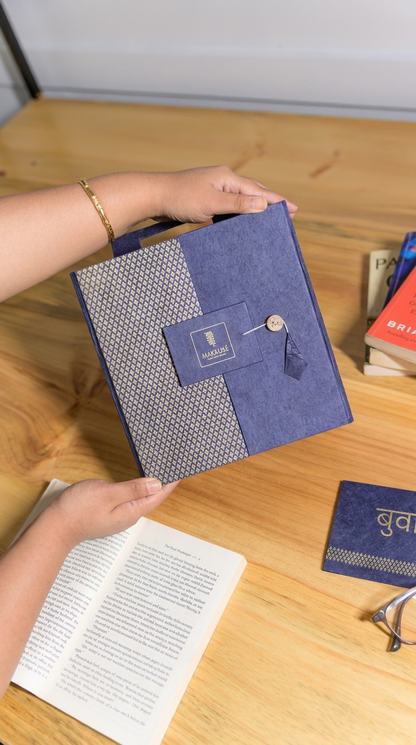 Makkusé Small Father’s Day Gift Box - with Handwoaven Dhaka Tie (Regular)