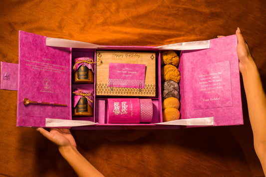 Makkusé Ultimate Birthday (Lavender) Box