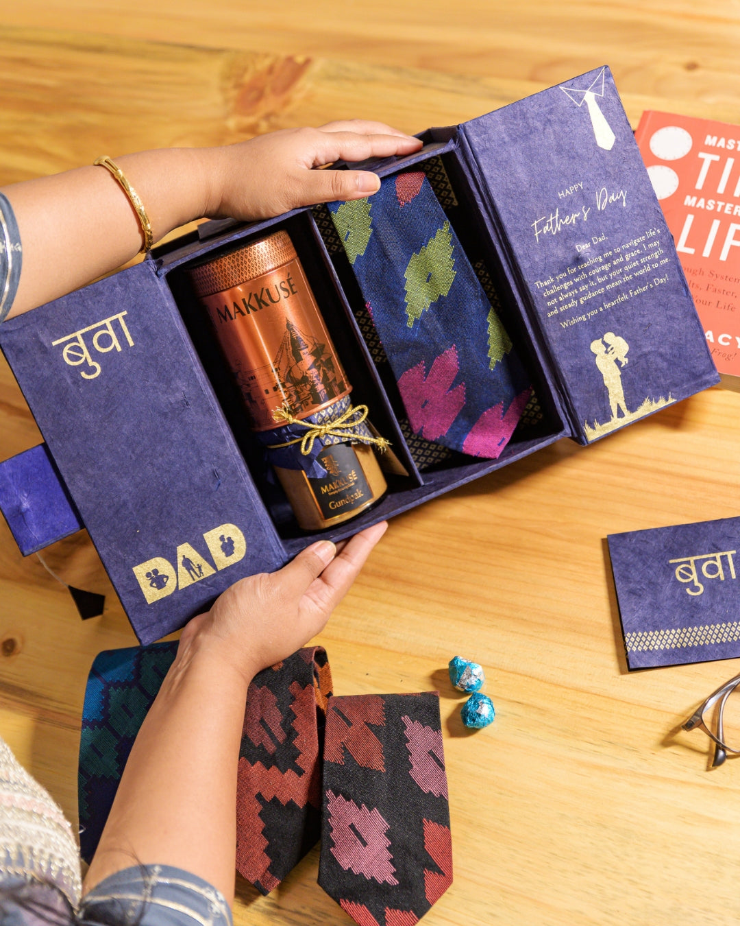 Makkusé Small Father’s Day Gift Box - with Handwoaven Dhaka Tie (No added sugar)